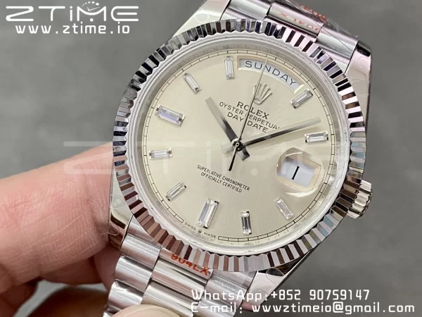 Rolex DayDate 228236 40mm GMF 1:1 Cea mai bună ediție Cadran argintiu Diamante Markers Fluted Bezel pe brățară SS A2836 (Tungsten Heavy Version) - Super Clone Watch | 1:1 Cea mai bună versiune