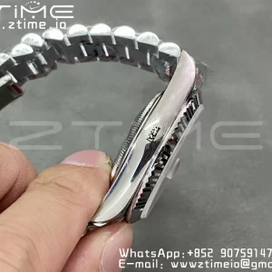 Rolex DayDate 228236 40mm GMF 1:1 Cea mai bună ediție Cadran argintiu Diamante Markers Fluted Bezel pe brățară SS A2836 (Tungsten Heavy Version) - Super Clone Watch | 1:1 Cea mai bună versiune