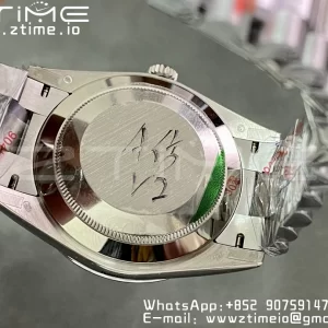 Rolex DayDate 228236 40mm GMF 1:1 Best Edition Black Dial Diamonds Markers Fluted Bezel on SS Bracelet A2836 (Tungsten Heavy Version) - Super Clone Watch | 1:1 Best Version