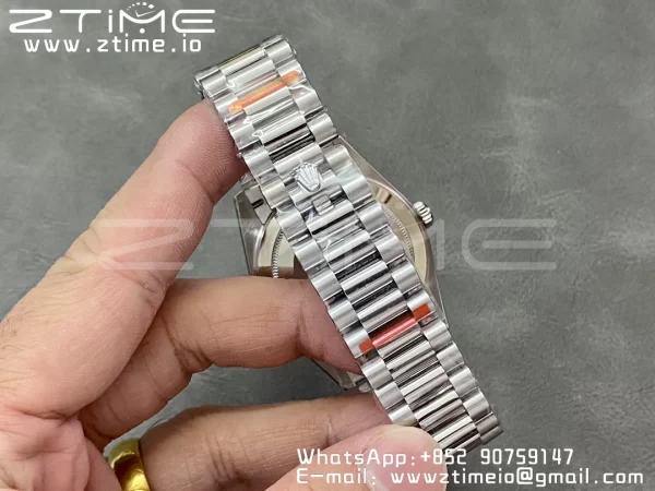 Rolex DayDate 228236 40mm GMF 1:1 Best Edition Black Dial Diamonds Markers Fluted Bezel on SS Bracelet A2836 (Tungsten Heavy Version) - Super Clone Watch | 1:1 Best Version