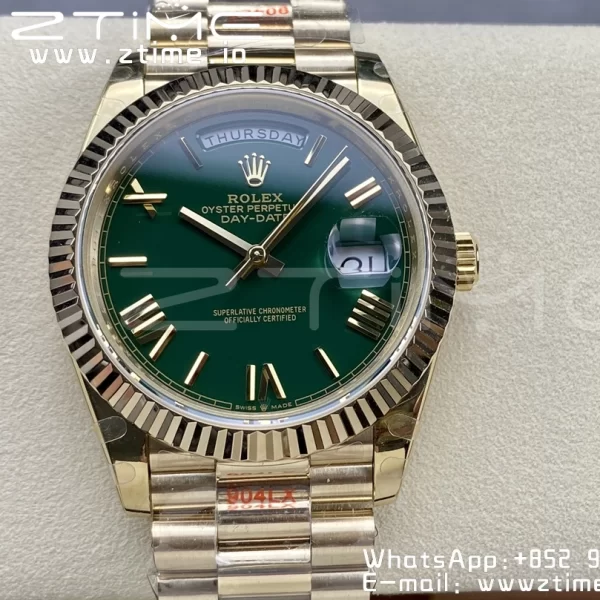 Rolex DayDate 228238 40mm YG GMF 1:1 Best Edition Green Dial Roman Markers Fluted Bezel on YG Bracelet A2836 (Tungsten Heavy Version) - Super Clone Watch | 1:1 Best Version