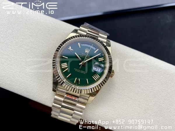 Rolex DayDate 228238 40mm YG GMF 1:1 Best Edition Green Dial Roman Markers Fluted Bezel on YG Bracelet A2836 (Tungsten Heavy Version) - Super Clone Watch | 1:1 Best Version