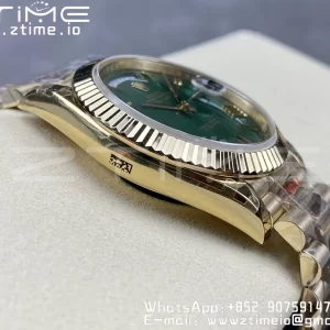 Rolex DayDate 228238 40mm YG GMF 1:1 Best Edition Green Dial Roman Markers Fluted Bezel on YG Bracelet A2836 (Tungsten Heavy Version) - Super Clone Watch | 1:1 Best Version