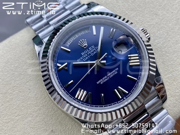 Rolex DayDate 228236 40mm GMF 1:1 Best Edition Cadran bleu Index romains Lunette cannelée sur bracelet SS A2836 (Tungsten Heavy Version) - Super Clone Watch | 1:1 Best Version