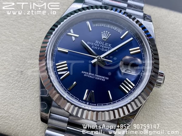 Rolex DayDate 228236 40mm GMF 1:1 Best Edition Cadran bleu Index romains Lunette cannelée sur bracelet SS A2836 (Tungsten Heavy Version) - Super Clone Watch | 1:1 Best Version