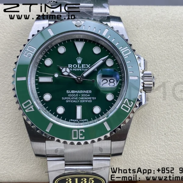 Rolex Submariner 116610 LV Green Ceramic Clean Factory 1:1 Best Edition 904L SS Case and Bracelet VS3135 - Super Clone Watch | 1:1 Best Version