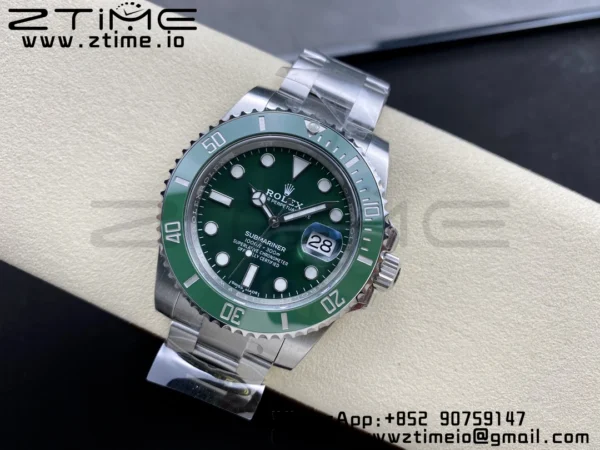 Rolex Submariner 116610 LV Green Ceramic Clean Factory 1:1 Best Edition 904L SS Case and Bracelet VS3135 - Super Clone Watch | 1:1 Best Version