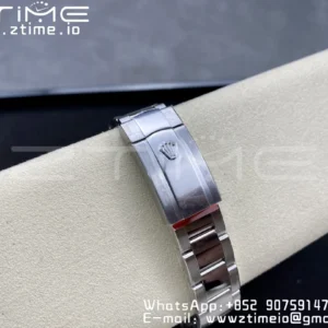 Rolex DateJust 41MM 126334 SS Clean Factory 1:1 Best Edition Blue Fluted Dial on SS Oyster Bracelet VR3235 - Super Clone Watch | 1:1 Best Version