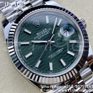 Rolex DateJust 41MM 126334 SS Clean Factory 1:1 Best Edition Green Fluted Dial on SS Jubilee Bracelet VR3235 - Super Clone Watch | 1:1 Best Version