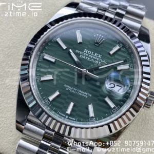 Rolex DateJust 41MM 126334 SS Clean Factory 1:1 Best Edition Green Fluted Dial on SS Jubilee Bracelet VR3235 - Super Clone Watch | 1:1 Best Version