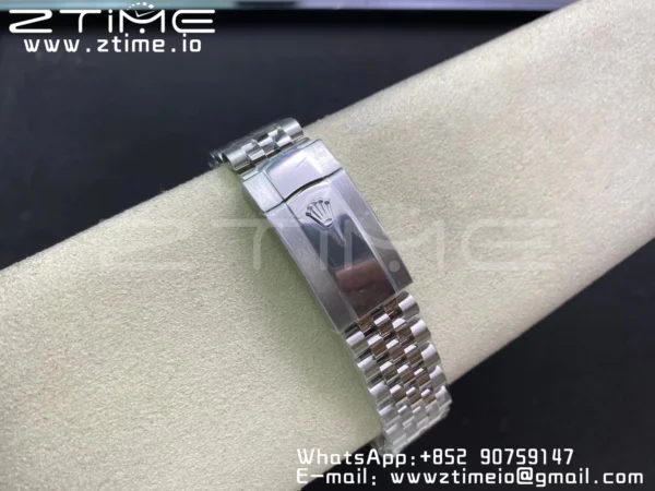 Rolex DateJust 41 126334 Clean 1:1 Best Edition 904L Steel Blue Roman Dial on Jubilee Bracelet VR3235 - Super Clone Watch | 1:1 Best Version