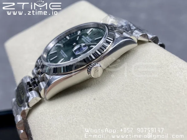 Rolex DateJust 36 126234 904L SS Clean Factory 1:1 Best Edition Fluted Bezel Green Dial on Jubilee Bracelet VR3235 - Super Clone Watch | 1:1 Best Version