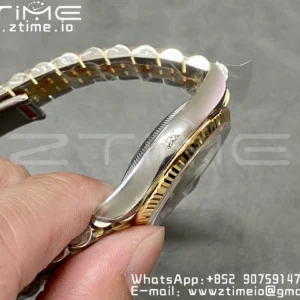 Rolex DateJust 36 126233 Clean 1:1 Best Edition 904L Steel Black Diamonds Dial on SS/YG Jubilee Bracelet VR3235 - Super Clone Watch | 1:1 Best Version