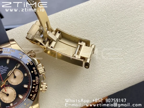 Rolex Daytona 116518 Clean Factory YG 1:1 Best Edition Black/YG Dial on Oysterflex Rubber Strap SA4130 V2 - Super Clone Watch | 1:1 Best Version