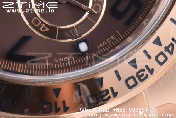Rolex Daytona 116505 RG Clean Factory 1:1 Nejlepší vydání Brown Dial Numeral Marker on RG Oyster Bracelet A4130 v2 - Super Clone Watch | 1:1 Nejlepší verze