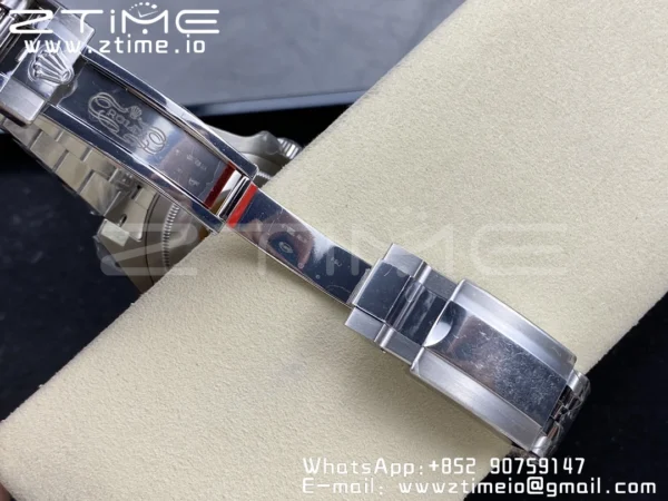 Rolex GMT-Master II 126710 BLRO Red/Blue Ceramic 904L Steel Clean Factory Best Edition on Jubilee Bracelet DD3285 CHS (New Bezel Insert) - Super Clone Watch | 1:1 Best Version