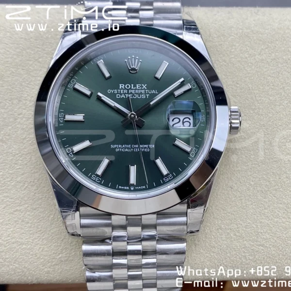 ROLEX DateJust 41 126300 904L SS VSF 1:1 Best Edition Green Dial on Jubilee Bracelet VS3235 - Super Clone Watch | 1:1 Best Version