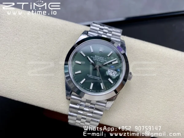 ROLEX DateJust 41 126300 904L SS VSF 1:1 Best Edition Green Dial on Jubilee Bracelet VS3235 - Super Clone Watch | 1:1 Best Version