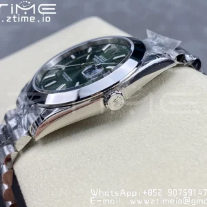ROLEX DateJust 41 126300 904L SS VSF 1:1 Best Edition Green Dial on Jubilee Bracelet VS3235 - Super Clone Watch | 1:1 Best Version