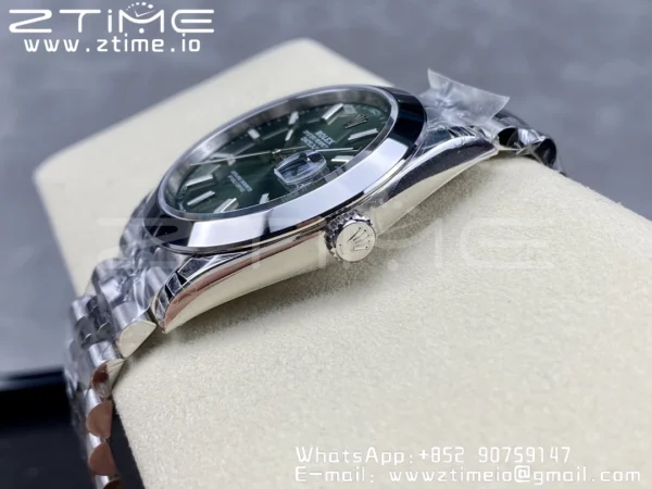 ROLEX DateJust 41 126300 904L SS VSF 1:1 Best Edition Green Dial on Jubilee Bracelet VS3235 - Super Clone Watch | 1:1 Best Version