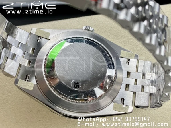 ROLEX DateJust 41 126300 904L SS VSF 1:1 Best Edition Green Dial on Jubilee Bracelet VS3235 - Super Clone Watch | 1:1 Best Version