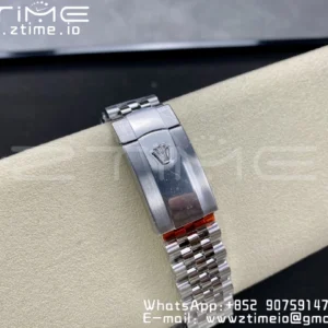 ROLEX DateJust 41 126300 904L SS VSF 1:1 Best Edition Green Dial on Jubilee Bracelet VS3235 - Super Clone Watch | 1:1 Best Version