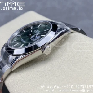 ROLEX DateJust 41 126300 904L SS VSF 1:1 Best Edition Green Dial on Oyster Bracelet VS3235 - Super Clone Watch | 1:1 Best Version