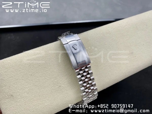 ROLEX DateJust 41 126300 904L SS VSF 1:1 Best Edition Silvery Dial on Jubilee Bracelet VS3235 - Super Clone Watch | 1:1 Best Version