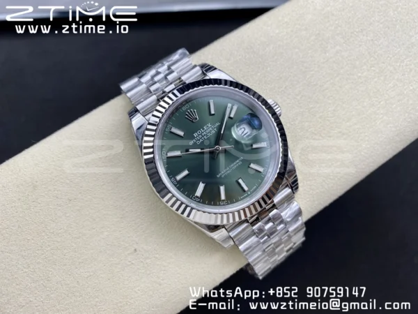 ROLEX DateJust 41 126300 904L SS VSF 1:1 Best Edition Green Dial on Jubilee Bracelet VS3235 - Super Clone Watch | 1:1 Best Version