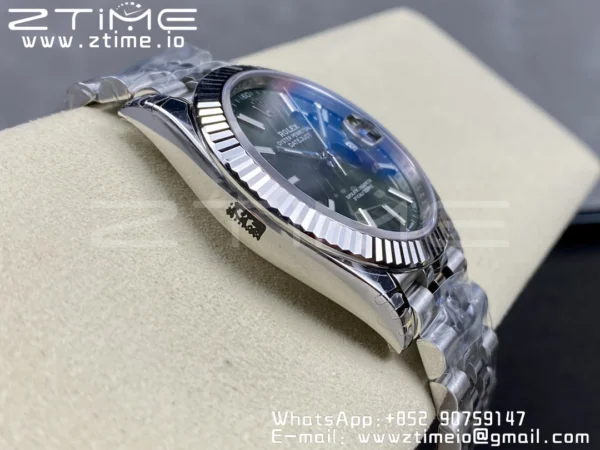 ROLEX DateJust 41 126300 904L SS VSF 1:1 Best Edition Green Dial on Jubilee Bracelet VS3235 - Super Clone Watch | 1:1 Best Version