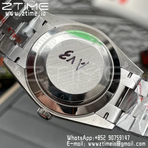 Rolex DayDate 228236 40mm GM Factory 1:1 Best Edition Ice Dial Fluted Bezel on SS Bracelet V3 - Super Clone Watch | 1:1 Best Version