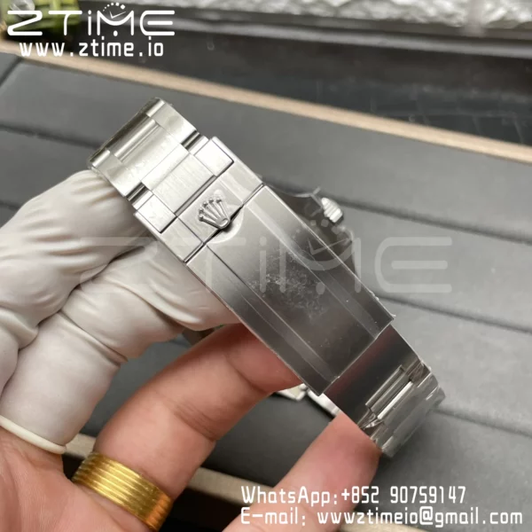 ROLEX Sea-Dweller 126600 Clean Factory 1:1 Best Edition 904L SS Case and Bracelet VS3235 - Super Clone Watch | 1:1 Best Version