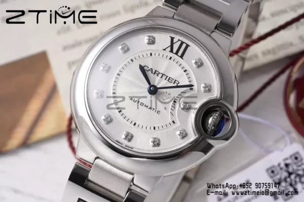 カルティエ バロンブルー 33mm SS AF 1:1 ベストエディション ホワイトダイヤモンドダイヤル SSブレスレット SEIKO NH05A - スーパークローンウォッチ｜1:1 ベストバージョン