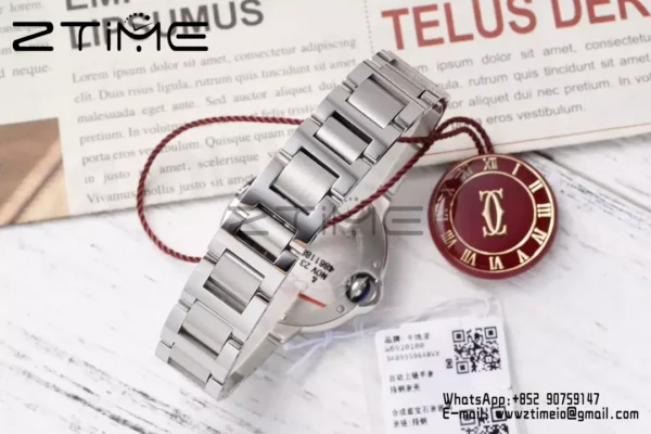 カルティエ バロンブルー 33mm SS AF 1:1 ベストエディション ホワイトダイヤモンドダイヤル SSブレスレット SEIKO NH05A - スーパークローンウォッチ｜1:1 ベストバージョン