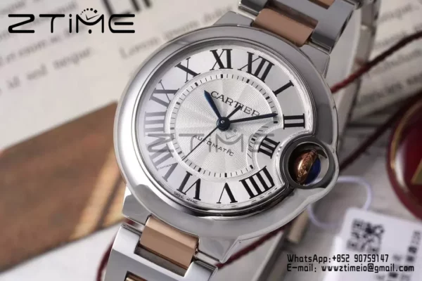 カルティエ バロンブルー 33mm SS/YG AF 1:1 ベストエディション シルバーダイアル SS/YG ブレスレット SEIKO NH05A - スーパークローンウォッチ｜1:1 ベストバージョン