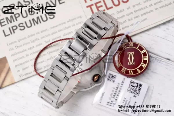 カルティエ バロンブルー 33mm SS/YG AF 1:1 ベストエディション シルバーダイアル SS/YG ブレスレット SEIKO NH05A - スーパークローンウォッチ｜1:1 ベストバージョン