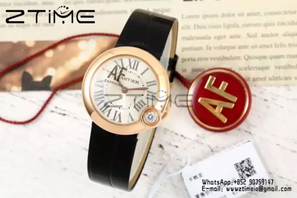Cartier Ballon Blanc 30mm RG WGBL0005 AF 1:1 Best Edition Silver Dial σε μαύρο υφασμάτινο λουράκι - Super Clone Watch | 1:1 Best Version