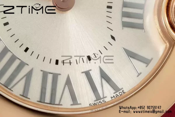 Cartier Ballon Blanc 30mm RG WGBL0005 AF 1:1 Best Edition Quadrante argento su cinturino in tessuto rosso - Orologio super clone | 1:1 Best Version