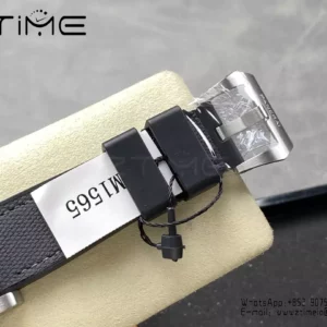 Panerai PAM1565 Submersible Luna Rossa 42mm VSF 1:1 Best Edition P900 - Super Clone Watch | 1:1 Best Version
