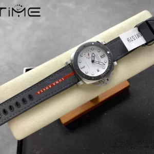 Panerai PAM1579 Submersible Luna Rossa 42mm VSF 1:1 Best Edition P900 - Super Clone Watch | 1:1 Best Version