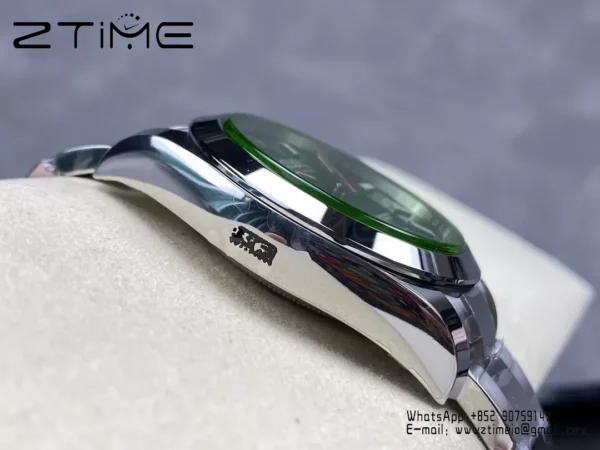 Rolex Milgauss 116400GV VSF 1:1 Best Edition 904L Steel Blue Dial on SS Bracelet VS3131 - Super Clone Watch | 1:1 Best Version