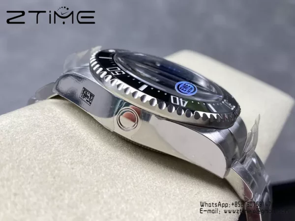 Rolex Sea-Dweller 126660 EWE Factory 1:1 Best Edition Black/Blue Dial - Super Clone Watch | 1:1 Best Version