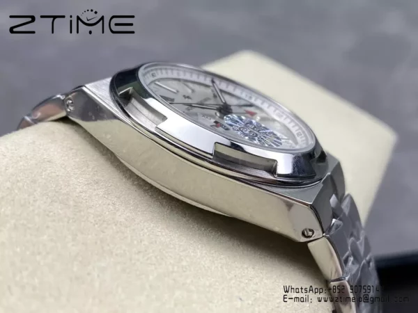 VC Overseas 41mm 7900V GR Factory 1:1 Best Edition White Dial SS Bracelet - Super Clone Watch | 1:1 Best Version
