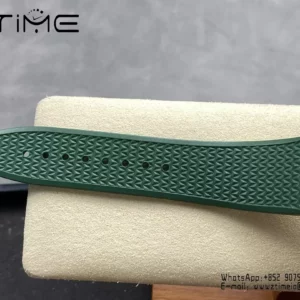 VC Overseas 41mm RG 7920V GR Factory 1:1 Best Edition Green Dial Green Rubber Strap - Super Clone Watch | 1:1 Best Version