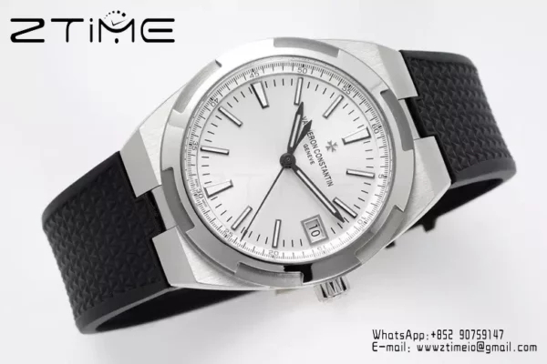 VC Overseas 4500V SS ZF 1:1 Best Edition Quadrante argento su cinturino in gomma nera A5100 - Orologio super clone | 1:1 Best Version