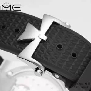 VC Overseas 4500V SS ZF 1:1 Best Edition Quadrante argento su cinturino in gomma nera A5100 - Orologio super clone | 1:1 Best Version