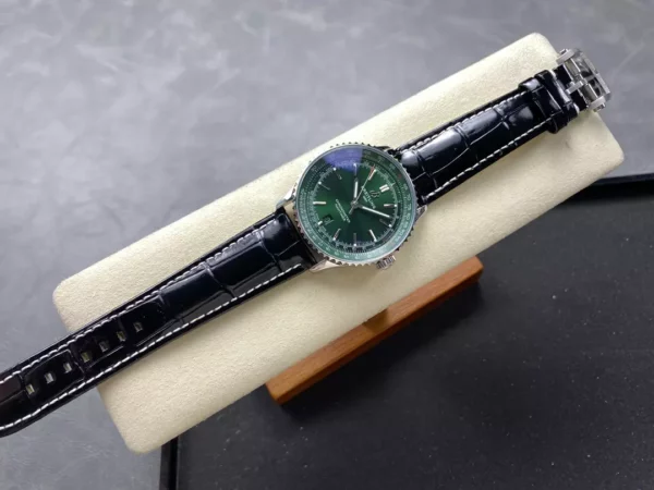 Breitling Navitimer Automatic 41mm SS BLSF Green Dial on Black Leather Strap A2824 V2 - Super Clone Watch | 1:1 Best Version