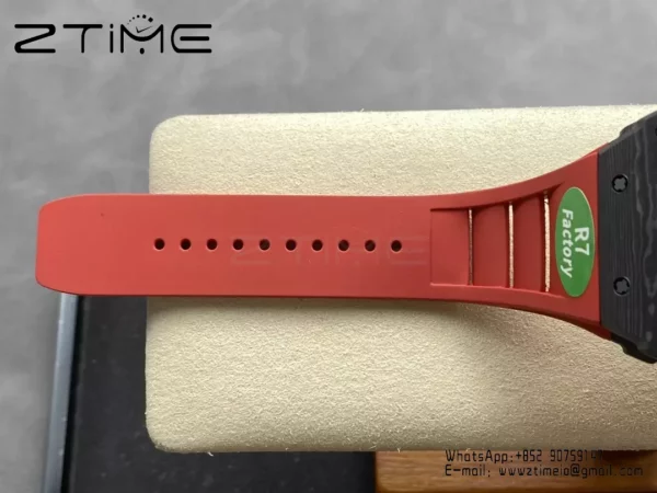 RICHARD MILLE RM035-02 NTPT R7 Factory 1:1 Best Edition Red Rubber Strap - Super Clone Watch | 1:1 Best Version