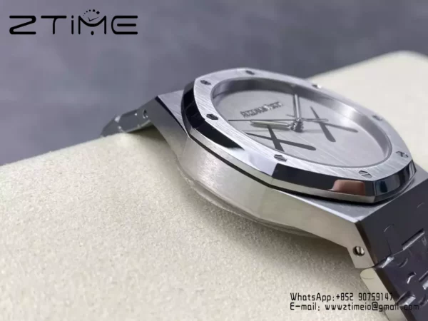AP Royal Oak KAWS SS APSF 1:1 Best Edition XX Dial on SS Bracelet SA4302 Super Clone - Super Clone Watch | 1:1 Best Version