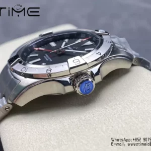 Breitling Avenger Automatic GMT 44 BLS Factory 1:1 Best Edition Schwarzes Zifferblatt Rot Gmt SS Armband - Super Clone Watch | 1:1 Best Version